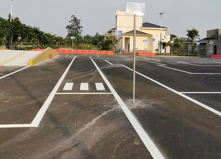 摩托車項目訓練場地